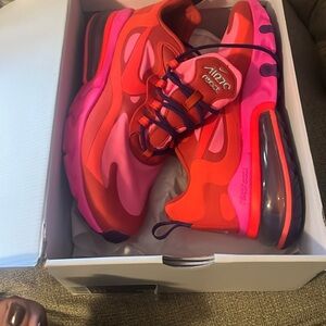 Nike Air Max 270 React Mystic Red Sneakers